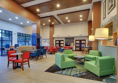 Holiday Inn Express & Suites Austin - Round Rock