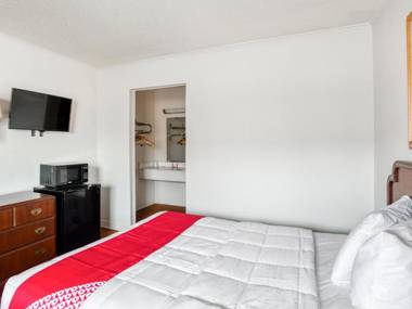 OYO Hotel San Antonio East