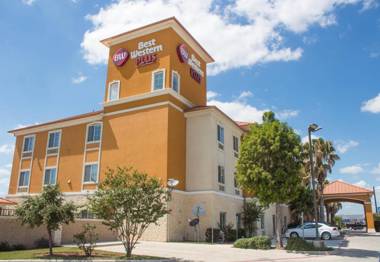 Best Western Plus San Antonio East Inn & Suites