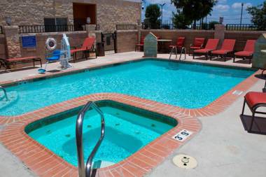 Best Western Plus San Antonio East Inn & Suites