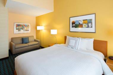 Fairfield Inn & Suites by Marriott San Antonio Airport/North Star Mall