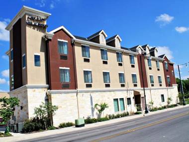 Cityview Inn & Suites Downtown /RiverCenter Area