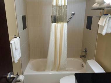 Cityview Inn & Suites Downtown /RiverCenter Area