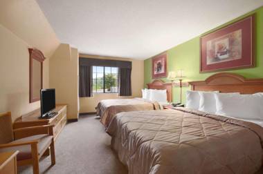 Days Inn & Suites by Wyndham San Antonio North/Stone Oak