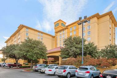 La Quinta by Wyndham San Antonio Airport