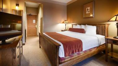 Best Western Plus Sunset Suites Riverwalk