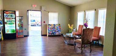 Express Inn & Suites - San Antonio Sea World Medical Center