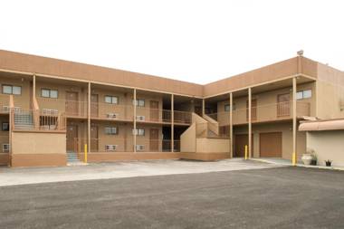 OYO Hotel San Antonio Lackland Air Force Base North