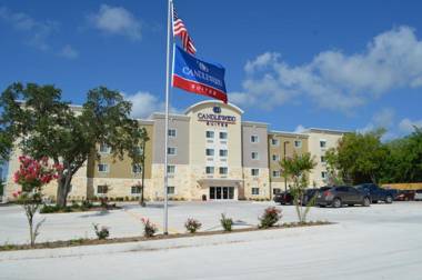 Candlewood Suites San Antonio Airport an IHG Hotel