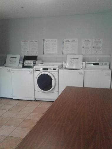 InTown Suites Extended Stay San Antonio TX- Perrin Beitel Road