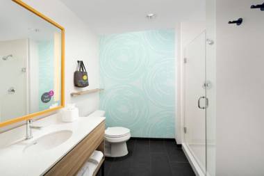 Tru By Hilton San Antonio Downtown Riverwalk