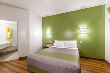 Motel 6-San Antonio TX - South