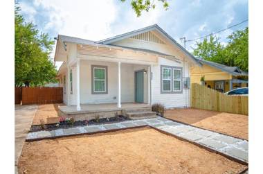 3BR2BA Remodeled House Near Downtown