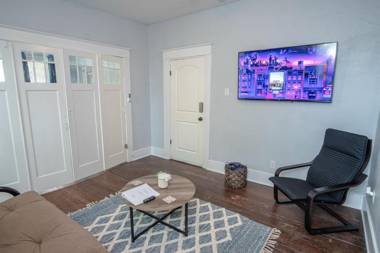 Las Carolinas #4 Cozy 1BR1BA Sleeps 5