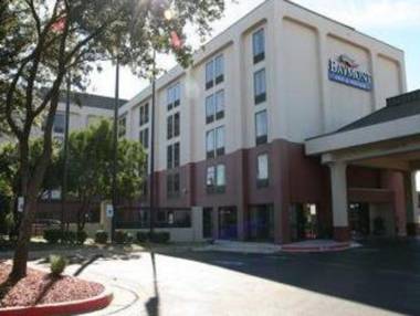 Clarion Pointe by Choice Hotels San Antonio