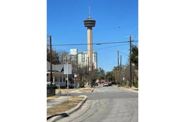 Dazzling 3 BR2 BA Home Near Downtown Tower Americas