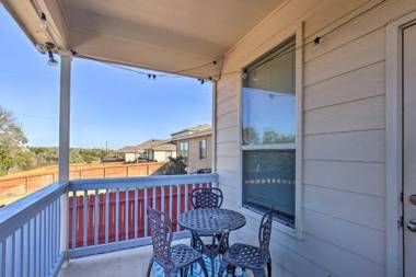 San Antonio Abode Near Golf Shops and Dining!