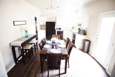 Sun Light Kissed Home Vacation Friendly Abode
