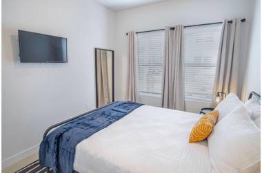 BRAND NEW 5 Stylish 3BR Near Exciting Downtown