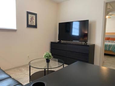 Lovely one bedroom apartment nearby riverwalk