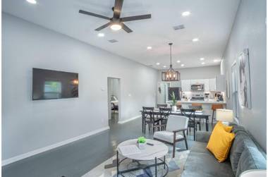 Captivating 4BR 2BA Home Near Awesome Downtown