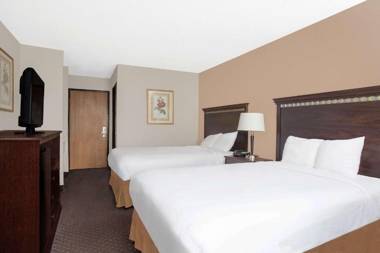 Baymont Inn & Suites by Wyndham San Marcos