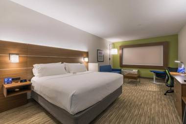 Holiday Inn Express & Suites - San Marcos South an IHG Hotel