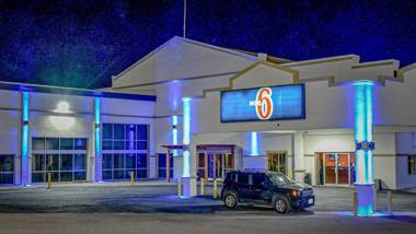 Motel 6-Snyder TX