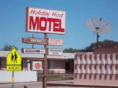 Holiday Host Motel