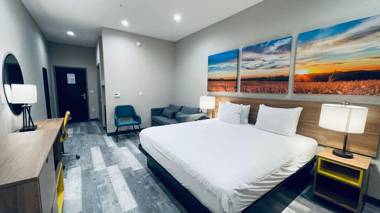 Days Inn & Suites By Wyndham Greater Tomball 