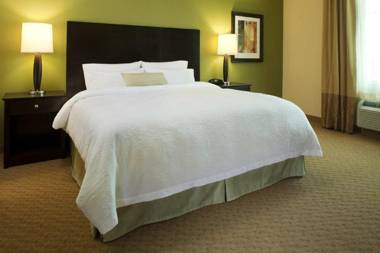 Hampton Inn & Suites Winnie