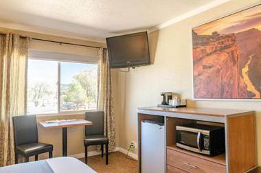 Mountain Ridge Cabins & Lodging