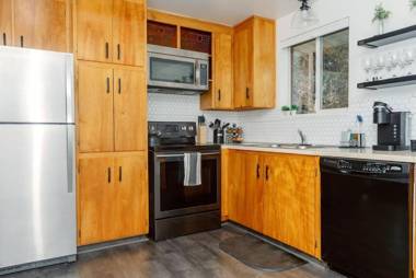 Cheerful 3 Bedroom near USU - Inspiring Memories