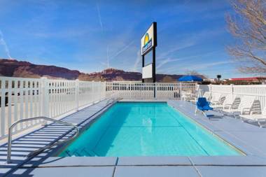 Days Inn by Wyndham Moab