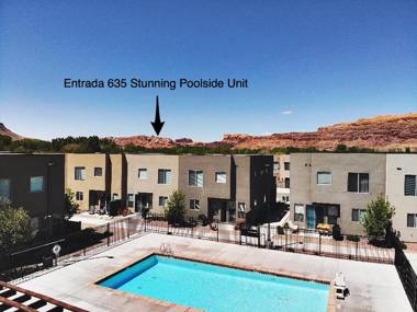 Pet Friendly Stylish Interior Free Bikes Poolside - Entrada 635