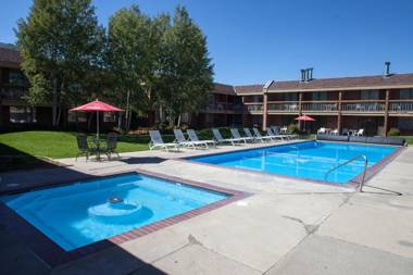 DoubleTree by Hilton Park City - The Yarrow
