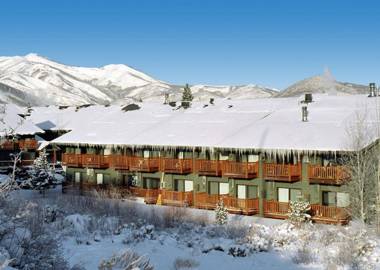 Prospector Accommodations Part City