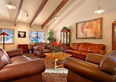 Prospector Accommodations Part City