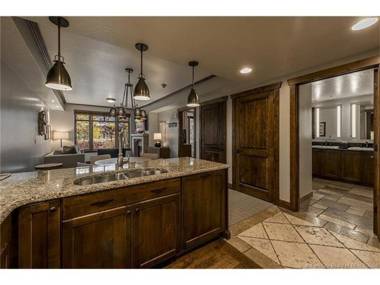 Hyatt Centric by Lespri Management