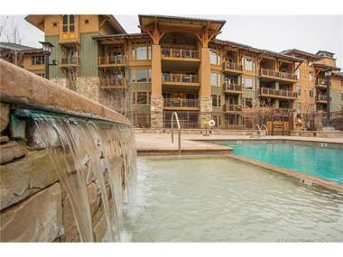 Hyatt Centric by Lespri Management