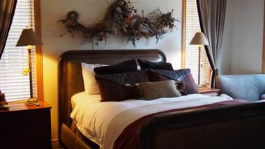 Park City Homes by White Pines Solamere