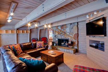 1120 Empire Avenue - Unit B