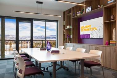 YOTELPAD Park City