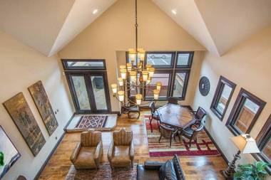 601 Deer Valley Drive