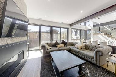 Ridgeline Oasis