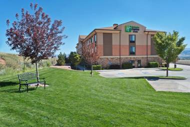 Holiday Inn Express Richfield an IHG Hotel