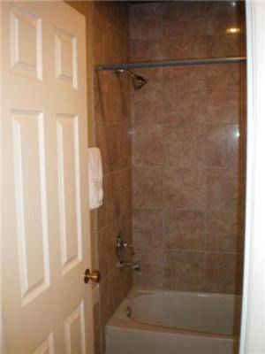 Economy Inn & Suites