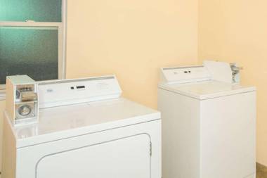 Days Inn by Wyndham St. George