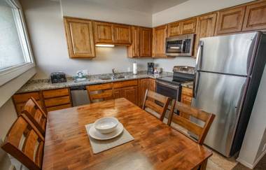 Multi Resorts at Villas at Southgate