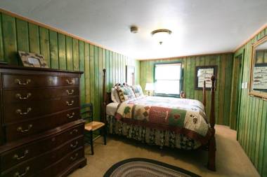 Silver Fork Lodge & Restaurant